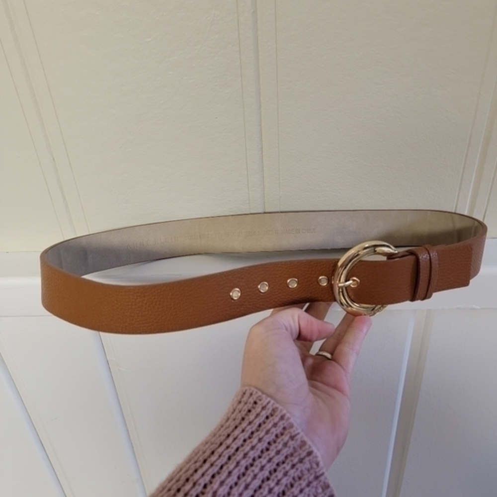 EUC Anne Klein Belt - Picture 2 of 3